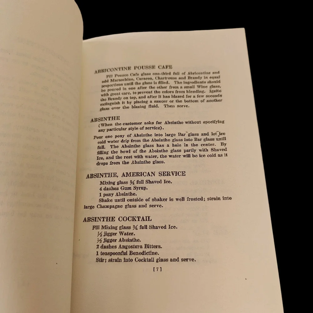 The Ideal Bar Tender by Tom Bullock a 1917 Reprint